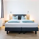 לינה וארוחת בוקר Haus Berchstein