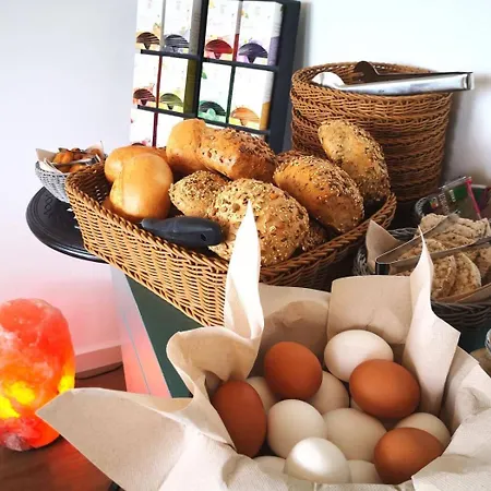 Haus Berchstein Alojamento de Acomodação e Pequeno-almoço 3*