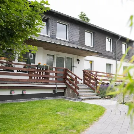 Alojamento de Acomodação e Pequeno-almoço Haus Berchstein Winterberg